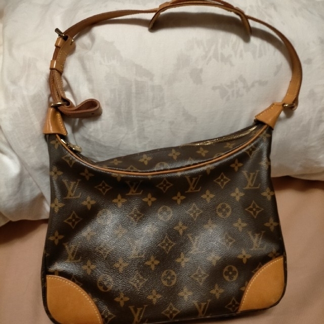 LOUIS VUITTON ブーローニュ ショルダー-