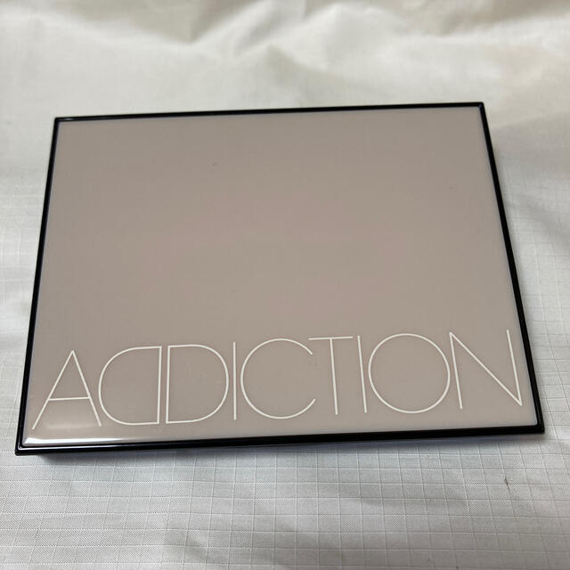 ADDICTION(アディクション)のアディクション　ザブラッシュ3点＋コンパクト コスメ/美容のベースメイク/化粧品(チーク)の商品写真