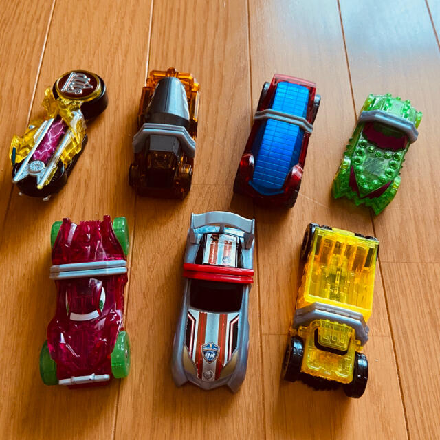 BANDAI(バンダイ)の仮面ライダードライブ　シフトカー エンタメ/ホビーのおもちゃ/ぬいぐるみ(キャラクターグッズ)の商品写真