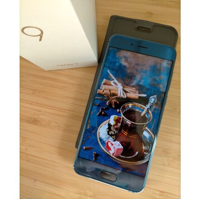 ANDROID(アンドロイド)のHuawei ファーウェイ Honor9 STF-L09 国内版SIMフリー スマホ/家電/カメラのスマートフォン/携帯電話(スマートフォン本体)の商品写真