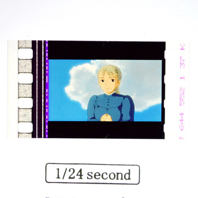ジブリ(ジブリ)のハウルの動く城 1/24second 透明 キューブ  フィルム 2個セット エンタメ/ホビーのおもちゃ/ぬいぐるみ(キャラクターグッズ)の商品写真