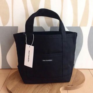 マリメッコ(marimekko)のばず様専用 新品 マリメッコ MINI PERUSKASSI がま口ポーチ (トートバッグ)