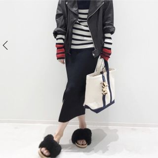 アパルトモンドゥーズィエムクラス(L'Appartement DEUXIEME CLASSE)の専用　CHLOE ボア サンダル　ブラック(サンダル)