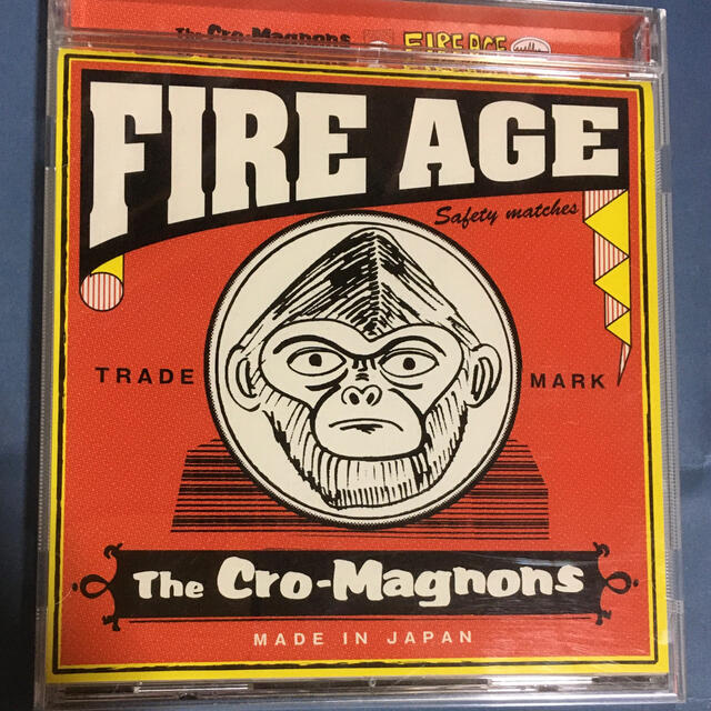 FIRE AGE/ザ・クロマニヨンズ エンタメ/ホビーのCD(ポップス/ロック(邦楽))の商品写真