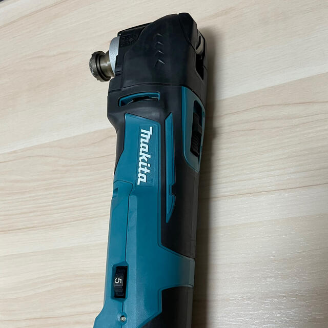 makita マルチツール 18V XMT03