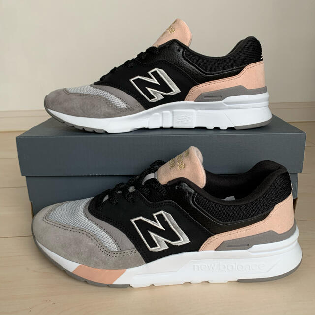 New Balance(ニューバランス)のCW997HAL 23.5 ニューバランス スニーカー レディースの靴/シューズ(スニーカー)の商品写真