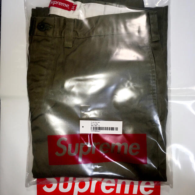 Supreme(シュプリーム)のSupreme Pin Up Chino Pant メンズのパンツ(チノパン)の商品写真