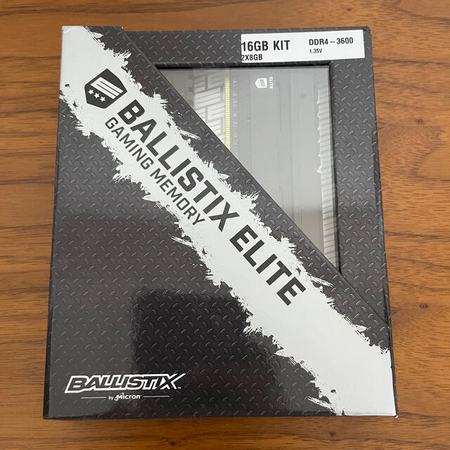 Ballistix Elite DDR4-3600 8GB×2枚 スマホ/家電/カメラのPC/タブレット(PCパーツ)の商品写真