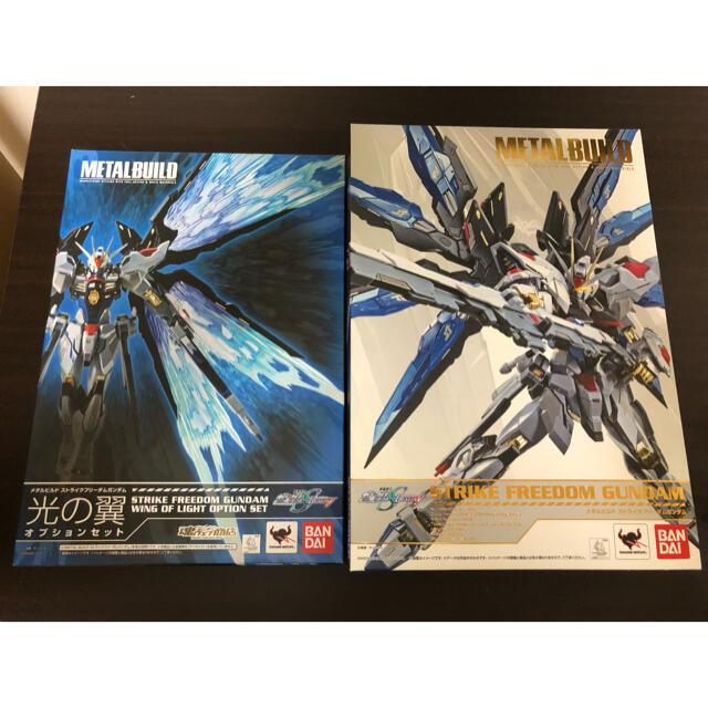 まとめ買い】 BANDAI - セット 光の翼 本体 ストライクフリーダム