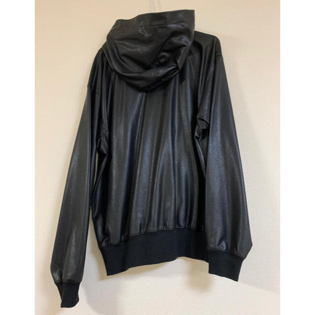 VAPORIZE(ヴェイパライズ)のVAPORIZE / Fake Leather Pullover Parka メンズのトップス(パーカー)の商品写真