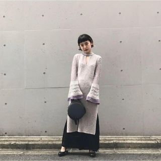 美品 マメクロゴウチ 17AW ベルスリーブニットワンピース スリット