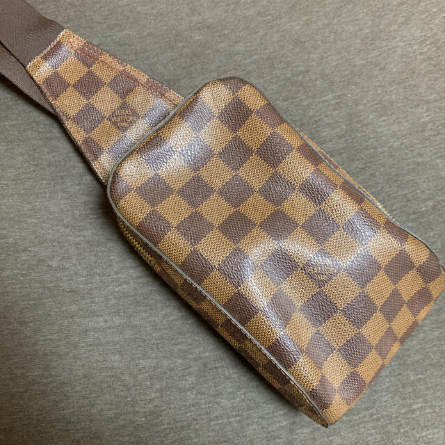 LOUIS VUITTON(ルイヴィトン)のルイヴィトン　ダミエ　ウエストポーチ　ショルダーバッグ レディースのバッグ(ボディバッグ/ウエストポーチ)の商品写真