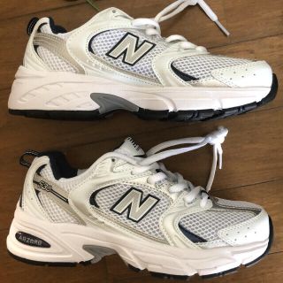 ニューバランス(New Balance)の新品未使用　ニューバランス　mr530 23cm (スニーカー)