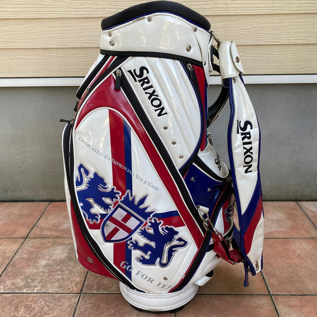 Srixon(スリクソン)のスリクソンキャディーバック&アイアンカバーセット スポーツ/アウトドアのゴルフ(バッグ)の商品写真