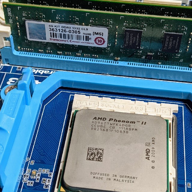 GA-880GM-USB3 CPU・メモリーセット 2