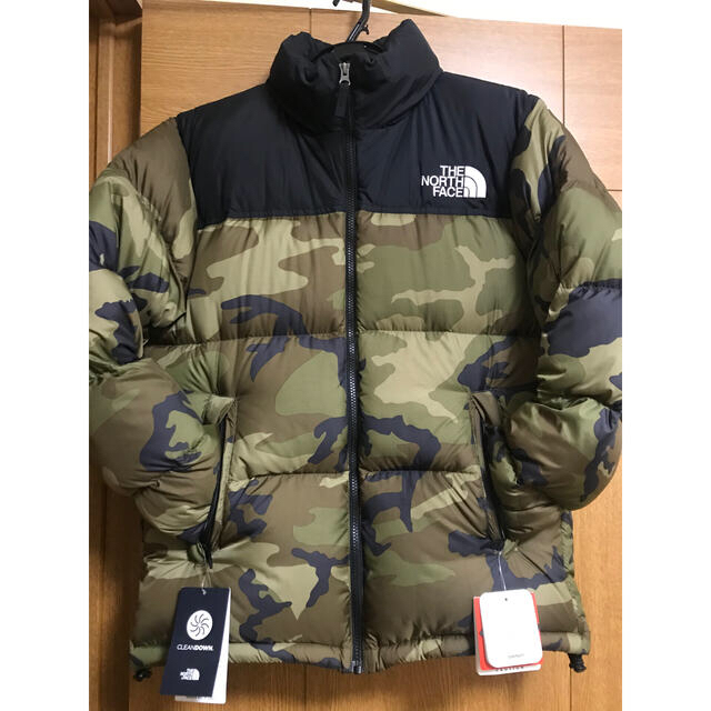 THE NORTH FACE(ザノースフェイス)の【can das様専用⠀】新品未使用 ノースフェイス ヌプシジャケット Lサイズ メンズのジャケット/アウター(ダウンジャケット)の商品写真