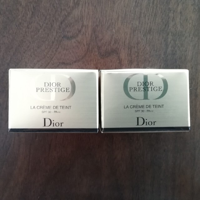 Christian Dior(クリスチャンディオール)のプレステージ ラ クレーム ドゥ タン020 ライトベージュ コスメ/美容のベースメイク/化粧品(ファンデーション)の商品写真