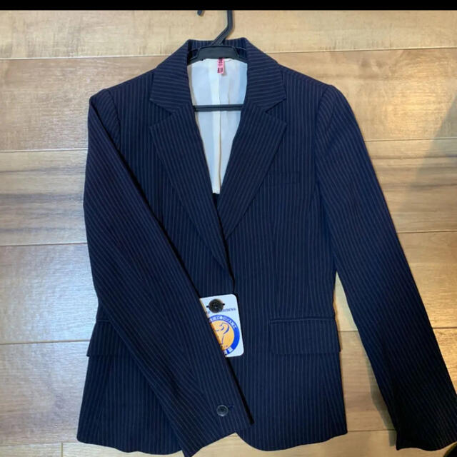 Diana square スーツ　セット　ネイビー　ストライプ レディースのフォーマル/ドレス(スーツ)の商品写真