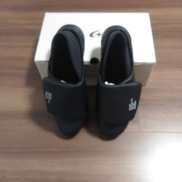 MOONSTAR (ムーンスター)の[新品] ﾑｰﾝｽﾀｰ ｴｲﾄﾃﾝｽ ﾎｽﾌﾟ(ﾌﾞﾗｯｸ) 27cm メンズの靴/シューズ(スニーカー)の商品写真