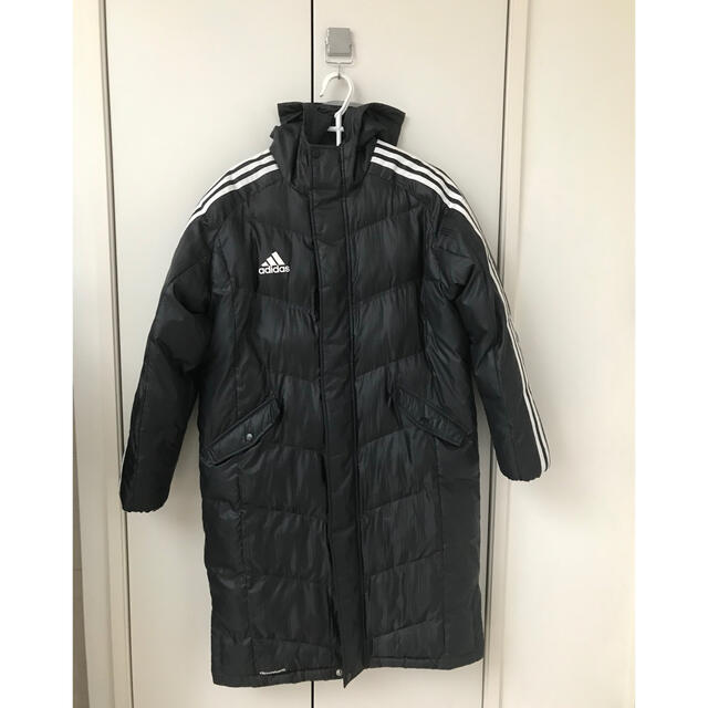 adidas(アディダス)のadidas アディダス  ベンチコート　160 キッズ/ベビー/マタニティのキッズ服男の子用(90cm~)(コート)の商品写真