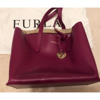 フルラ(Furla)の♡美品♡FURLA トートバッグ(巾着付き)(トートバッグ)