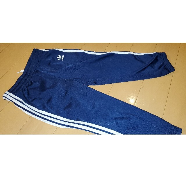 adidas(アディダス)のadidas　ジャージ キッズ/ベビー/マタニティのキッズ服男の子用(90cm~)(パンツ/スパッツ)の商品写真