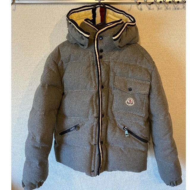 第1位獲得!】 MONCLER えりりんさん専用MONCLER モンクレール ダウン