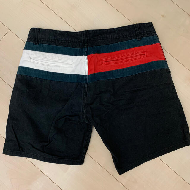 TOMMY HILFIGER(トミーヒルフィガー)のトミーヒルフィガー✳︎パンツ　Lサイズ メンズのパンツ(ショートパンツ)の商品写真