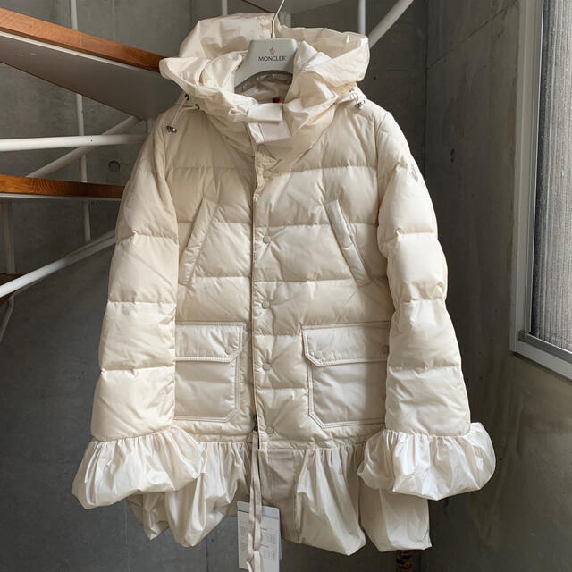 MONCLER - 【新品】【希少】大人気モンクレール MONCLER serre