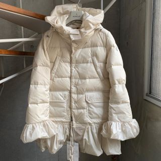 モンクレール(MONCLER)の【新品】【希少】大人気モンクレール MONCLER serre(ダウンコート)