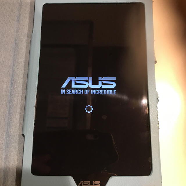 ASUS(エイスース)のASUS ZenPad Z380M-BK16 美品 スマホ/家電/カメラのPC/タブレット(タブレット)の商品写真