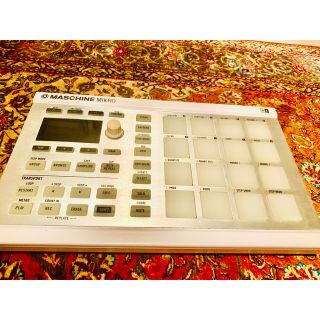 MASCHINE MIKRO mk-2 お早めに！！！(MIDIコントローラー)