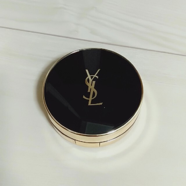 yves saint laurent / YSL / ファンデーション