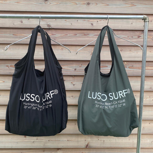 THE NORTH FACE(ザノースフェイス)の西海岸コーデ☆LUSSO SURF エコバッグ　トートバッグ　カーキ☆RVCA レディースのバッグ(トートバッグ)の商品写真