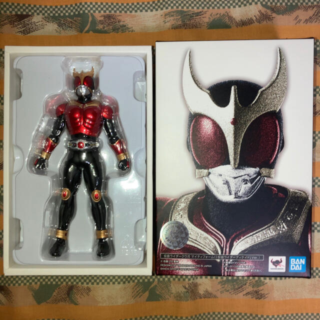 s.h.figuarts 真骨彫製法 仮面ライダークウガ ディケイドver-