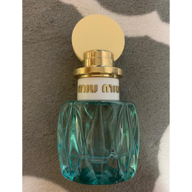 miumiu(ミュウミュウ)のMIUMIU ローブルーオードパルファム 30ml コスメ/美容の香水(香水(女性用))の商品写真