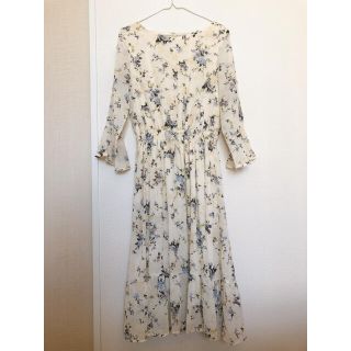 マジェスティックレゴン(MAJESTIC LEGON)のマジェスティックレゴン 花柄ワンピース❁⃘*.ﾟ(ひざ丈ワンピース)