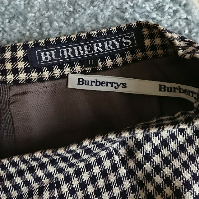 BURBERRY(バーバリー)のBURBERRY スカート レディースのスカート(ひざ丈スカート)の商品写真