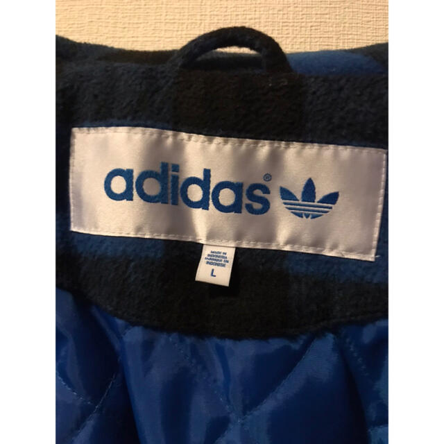 adidas(アディダス)のアディダス　アウター　 レディースのジャケット/アウター(ブルゾン)の商品写真