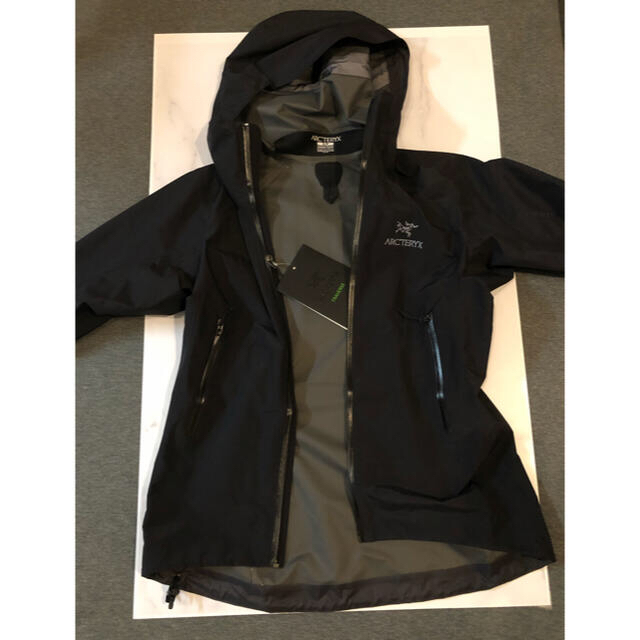 ARC'TERYX(アークテリクス)の【新品未使用】アークテリクス beta sl jacket  レディースのジャケット/アウター(ナイロンジャケット)の商品写真