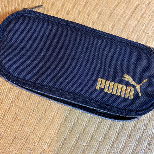 PUMA(プーマ)のプーマ　筆箱　黒 インテリア/住まい/日用品の文房具(ペンケース/筆箱)の商品写真