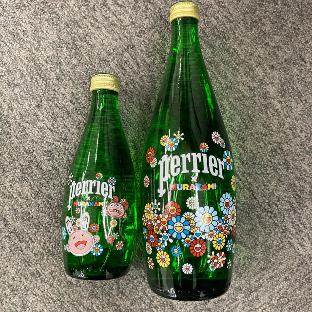 Nestle(ネスレ)のセット　限定　村上隆 × ペリエ perrier コラボ　デコボトル 食品/飲料/酒の飲料(ミネラルウォーター)の商品写真