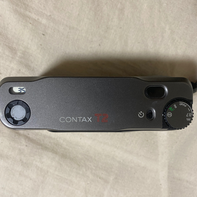 contax T2