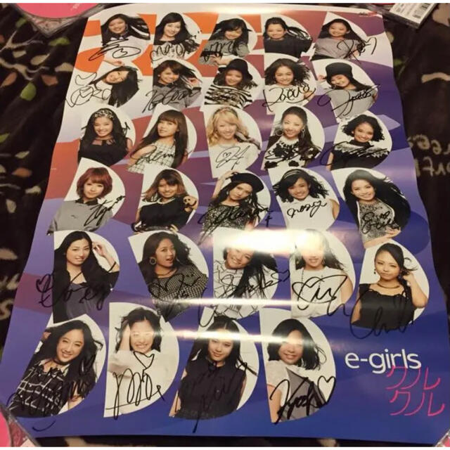 E-girls☆メンバー全員直筆サインポスター(^○^)