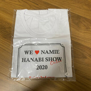 WE ラブNAMIE ONLINE HANABI SHOW Tシャツ(ミュージシャン)
