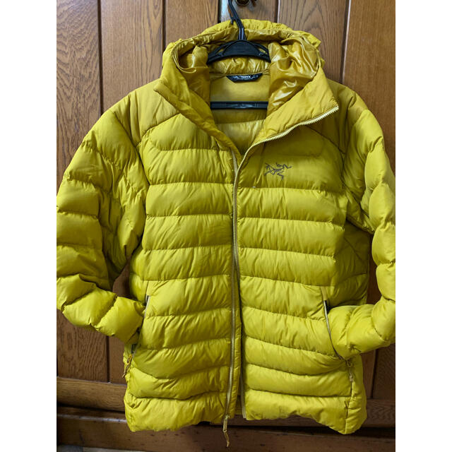 ARC'TERYX(アークテリクス)のArc'teryx Down Jacket Foody  Size  M メンズのジャケット/アウター(ダウンジャケット)の商品写真