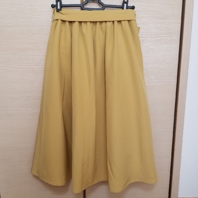 HONEYS(ハニーズ)のアシンメトリースカート レディースのスカート(ひざ丈スカート)の商品写真
