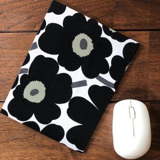 マリメッコ(marimekko)のハンドメイド　マウスパッド　北欧　文具(その他)