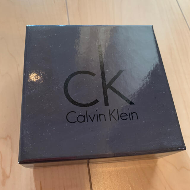 Calvin Klein(カルバンクライン)のカルバンクライン　バングル／ブレスレット レディースのアクセサリー(ブレスレット/バングル)の商品写真