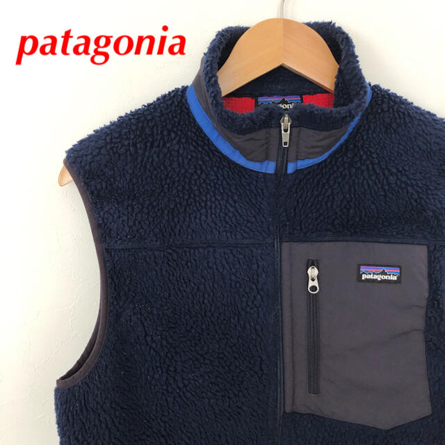 patagonia(パタゴニア)のラスタ様専用★美品✨　パタゴニア　フリース　ベスト　ネイビー　S メンズのジャケット/アウター(ダウンジャケット)の商品写真